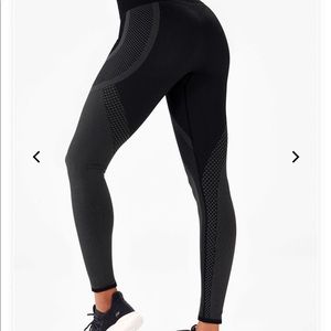 Fabletics High Waisted Seamless Leggings